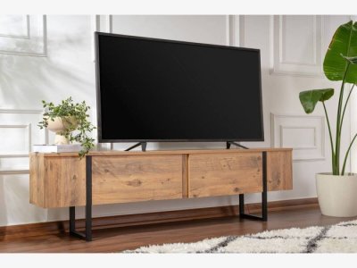 Mueble TV en pino barnizado modelo GABRIEL